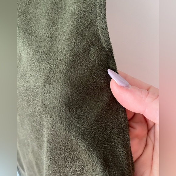 CHARLOTTE RUSSE Bodysuit - Picture 3 of 7